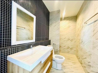 12R0400 ให้เช่าบ้านแฝดสองชั้น 2 ห้องนอน 1 ห้องน้ำ ราคา 25,000/เดือน โซนถลาง