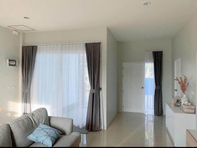 12R0400 ให้เช่าบ้านแฝดสองชั้น 2 ห้องนอน 1 ห้องน้ำ ราคา 25,000/เดือน โซนถลาง