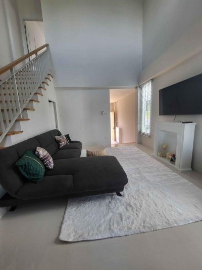 12R0404 ให้เช่าบ้านแฝดสองชั้น 2 ห้องนอน 2 ห้องน้ำ ราคา 43,000/เดือน โซนถลาง