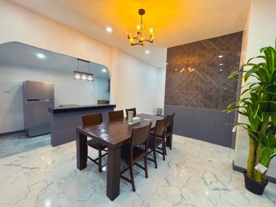 12R0405 This house for rent 4 bedroom 2 bathroom 70,000/month at thalang