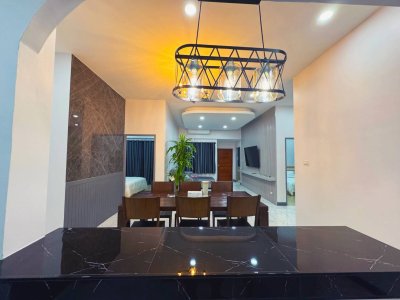 12R0405 This house for rent 4 bedroom 2 bathroom 70,000/month at thalang