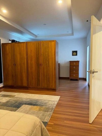 12R0409 ให้เช่าบ้านเดี่ยวสองชั้น 4 ห้องนอน 3 ห้องน้ำ ราคา 90,000/เดือน โซนถลาง