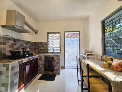 12R0410 ให้เช่าบ้านเดี่ยวชั้นเดียว 3 ห้องนอน 2 ห้องน้ำ ราคา 30,000/เดือน โซนถลาง 12R0410 ให้เช่าบ้านเดี่ยวชั้นเดียว 3 ห้องนอน 2 ห้องน้ำ ราคา 30,000/เดือน โซนถลาง