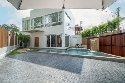 12R0411 ให้เช่า pool villa 3 ห้องนอน 2 ห้องน้ำ ราคา 145,000เดือน โซนถลาง