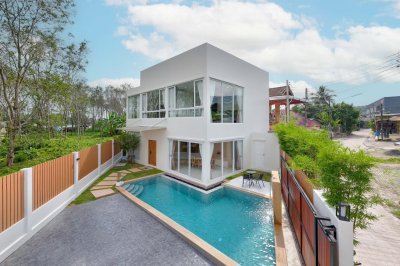 12R0411 ให้เช่า pool villa 3 ห้องนอน 2 ห้องน้ำ ราคา 145,000เดือน โซนถลาง
