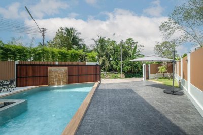 12R0411 ให้เช่า pool villa 3 ห้องนอน 2 ห้องน้ำ ราคา 145,000เดือน โซนถลาง