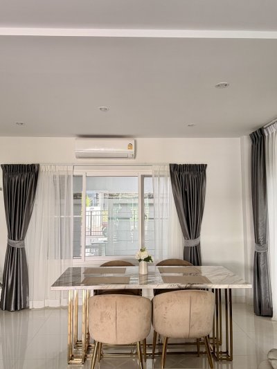 12R0414 ให้เช่าบ้านเดี่ยวสองชั้น 3ห้องนอน 2ห้องน้ำ ราคา 60,000/เดือน โซนถลาง