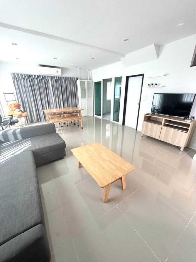 12R0429 ให้เช่าบ้านเดี่ยวสองชั้น 3 ห้องนอน 2 ห้องน้ำ ราคา 45,000/เดือน โซนถลาง