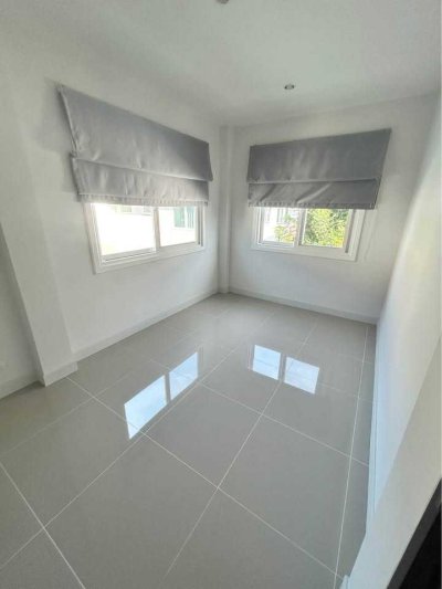 12R0429 ให้เช่าบ้านเดี่ยวสองชั้น 3 ห้องนอน 2 ห้องน้ำ ราคา 45,000/เดือน โซนถลาง