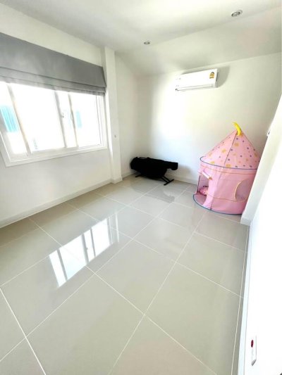 12R0429 ให้เช่าบ้านเดี่ยวสองชั้น 3 ห้องนอน 2 ห้องน้ำ ราคา 45,000/เดือน โซนถลาง