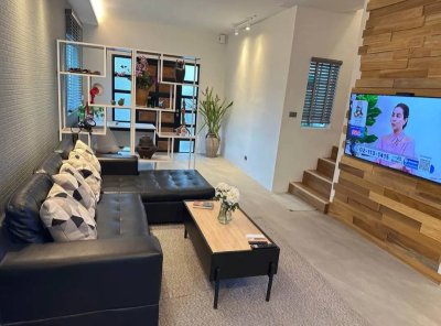 12R0433 ให้เช่าบ้านแฝดสองชั้น 3 ห้องนอน 2 ห้องน้ำ ราคา 32,000/เดือน โซนถลาง