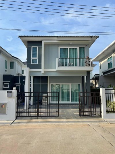 12R0438 ให้เช่าบ้านเดี่ยวสองชั้น 3 ห้องนอน 2 ห้องน้ำ ราคา 65,000/เดือน โซนถลาง