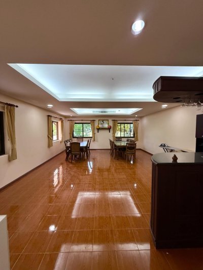 12R0441 พูลวิลล่าให้เช่า 4 ห้องนอน 3 ห้องน้ำ ราคา 120,000/เดือน โซนถลาง