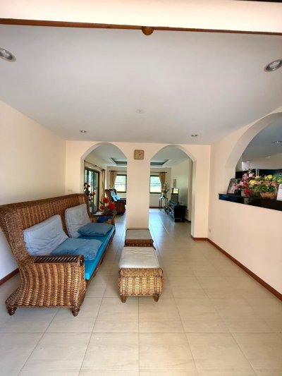 12R0441 พูลวิลล่าให้เช่า 4 ห้องนอน 3 ห้องน้ำ ราคา 120,000/เดือน โซนถลาง