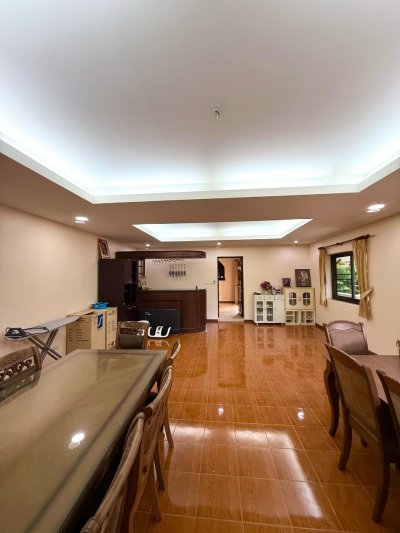 12R0441 พูลวิลล่าให้เช่า 4 ห้องนอน 3 ห้องน้ำ ราคา 120,000/เดือน โซนถลาง