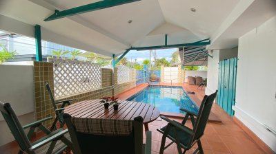 12R0442 พูลวิลล่าให้เช่า 4 ห้องนอน 3 ห้องน้ำ ราคา 80,000/เดือน โซนถลาง