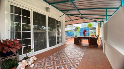 12R0442 พูลวิลล่าให้เช่า 4 ห้องนอน 3 ห้องน้ำ ราคา 80,000/เดือน โซนถลาง