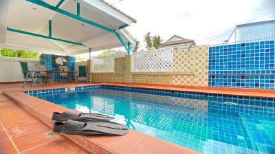 12R0442 พูลวิลล่าให้เช่า 4 ห้องนอน 3 ห้องน้ำ ราคา 80,000/เดือน โซนถลาง