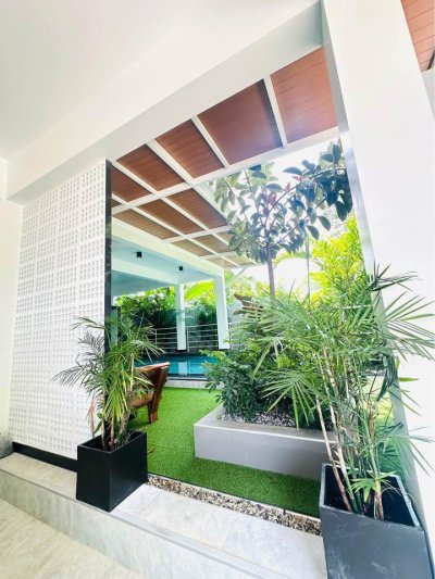 12R0470 ให้เช่า pool villa 4 ห้องนอน 5 ห้องน้ำ ราคา 65,000/เดือน โซนถลาง