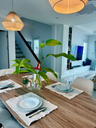 12R0471 Pool villa for rent 4 bedroom 3 bathroom 100,000/month at thalang
