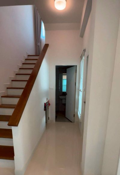 12R0471 ให้เช่า pool villa 4 ห้องนอน 3 ห้องน้ำ ราคา 130,000/เดือน โซนถลาง