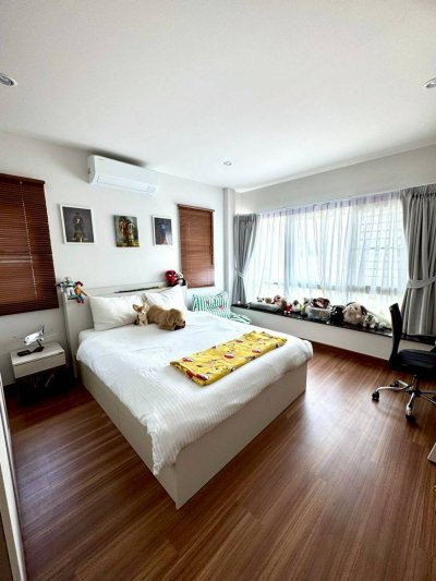 12R0471 ให้เช่า pool villa 4 ห้องนอน 3 ห้องน้ำ ราคา 130,000/เดือน โซนถลาง