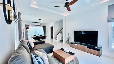 12R0475 ให้เช่าบ้านเดี่ยวสองชั้น 3 ห้องนอน 3 ห้องน้ำ ราคา 79,999/เดือน โซนถลาง