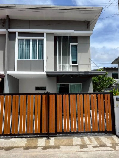 12R0476 This house for rent 3 bedroom 2 bathroom 35,000/month at thalang