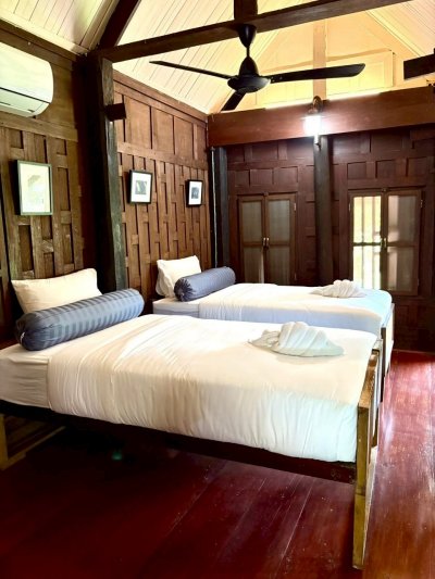 12R0478 This house for rent 4 bedroom 5 bathroom 70,000/month at thalang
