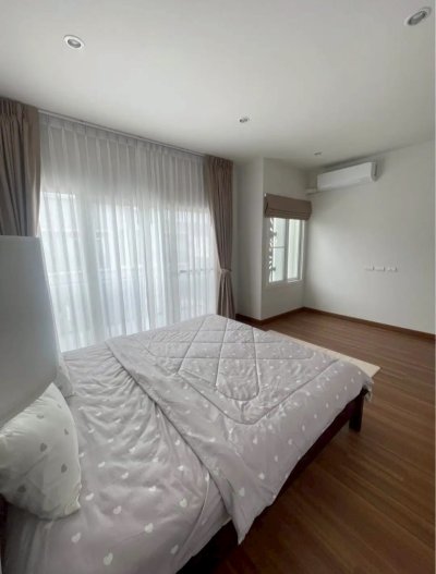 12R0479 ให้เช่าบ้านแฝดสองชั้น 3 ห้องนอน 3 ห้องน้ำ ราคา 30,000/เดือน โซนถลาง