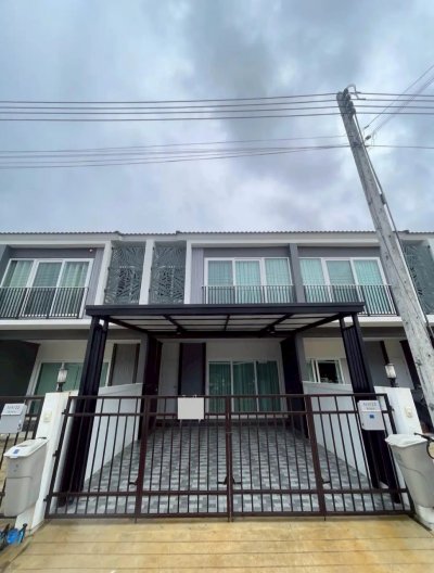 12R0479 ให้เช่าบ้านแฝดสองชั้น 3 ห้องนอน 3 ห้องน้ำ ราคา 30,000/เดือน โซนถลาง