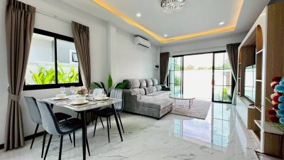 12R0488 ให้เช่า pool villa 3 ห้องนอน 2 ห้องน้ำ ราคา 80,000/เดือน โซนถลาง