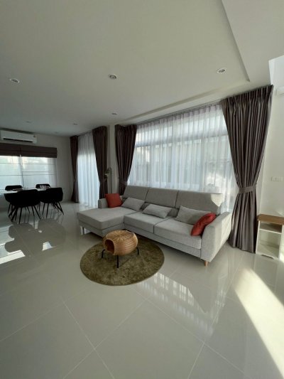 12R0492 ให้เช่าบ้านเดี่ยวสองชั้น 4 ห้องนอน 3 ห้องน้ำ ราคา 85,000/เดือน โซนถลาง