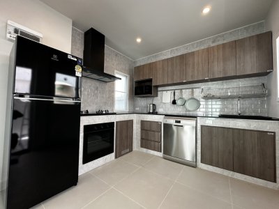 12R0499 This house for rent 3 bedroom 2 bathroom 70,000/month at thalang have fully furnished