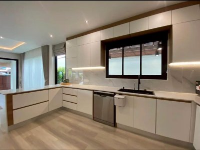 12R0501 Pool villa for rent 3 bedroom 3 bathroom 115,000/month at thalang