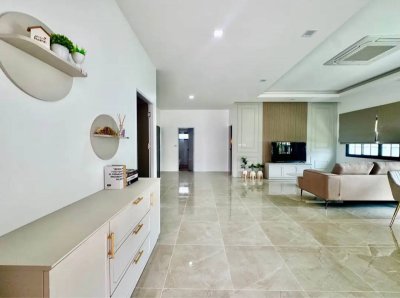 12R0502 ให้เช่าบ้านเดี่ยวชั้นเดียว 4 ห้องนอน 3 ห้องน้ำ ราคา 55,000/เดือน โซนถลาง