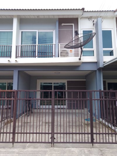 12R0503 ให้เช่าบ้านแฝดสองชั้น 3 ห้องนอน 2 ห้องน้ำ ราคา 21,000/เดือน โซนถลาง