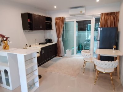 12R0503 ให้เช่าบ้านแฝดสองชั้น 3 ห้องนอน 2 ห้องน้ำ ราคา 21,000/เดือน โซนถลาง