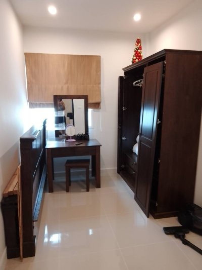 12R0503 ให้เช่าบ้านแฝดสองชั้น 3 ห้องนอน 2 ห้องน้ำ ราคา 21,000/เดือน โซนถลาง