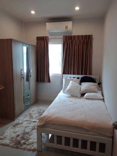 12R0503 ให้เช่าบ้านแฝดสองชั้น 3 ห้องนอน 2 ห้องน้ำ ราคา 21,000/เดือน โซนถลาง
