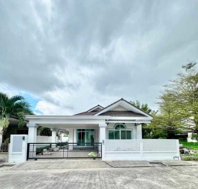 12R0505 This house for rent 3 bedroom 2 bathroom 35,000/month at thalang