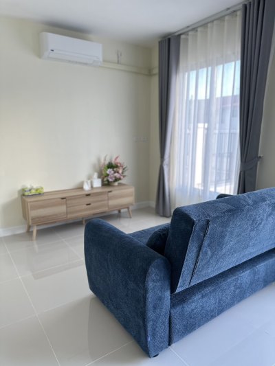 12R0513 ให้เช่าบ้านแฝดสองชั้น 3 ห้องนอน 2 ห้องน้ำ ราคา 25,000/เดือน โซนถลาง