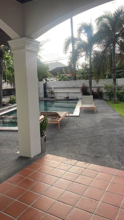 12R0514 ให้เช่า pool villa 3 ห้องนอน 3 ห้องน้ำ ราคา 65,000/เดือน โซนถลาง