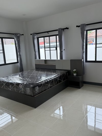 12R0515 ให้เช่าบ้านเดี่ยวชั้นเดียว 3 ห้องนอน 2 ห้องน้ำ ราคา 45,000/เดือน โซนถลาง