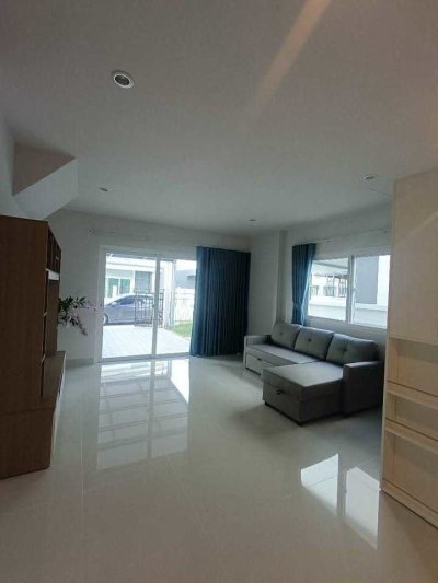 12R0516 This house for rent 3 bedroom 3 bathroom 45,000/month at thalang