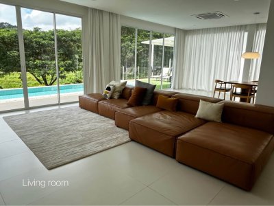 12R0519 ให้เช่า pool villa 6 ห้องนอน 7 ห้องน้ำ ราคา 190,000/เดือน โซนถลาง