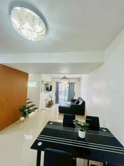 12R0521 ให้เช่าบ้านแฝดสองชั้น 3 ห้องนอน 2 ห้องน้ำ ราคา 25,000/เดือน โซนถลาง