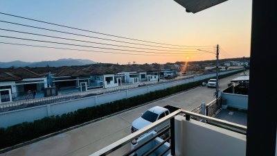 12R0523 ให้เช่าบ้านเดี่ยวสองชั้น 3 ห้องนอน 3 ห้องน้ำ ราคา 88,000/เดือน โซนถลาง