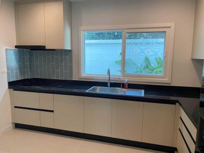 12R0524 ให้เช่าบ้านเดี่ยวสองชั้น 4 ห้องนอน 2 ห้องน้ำ ราคา 85,000/เดือน โซนถลาง