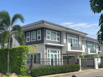 12R0525 ให้เช่าบ้านเดี่ยวสองชั้น 4 ห้องนอน 3 ห้องน้ำ ราคา 85,000/เดือน โซนถลาง